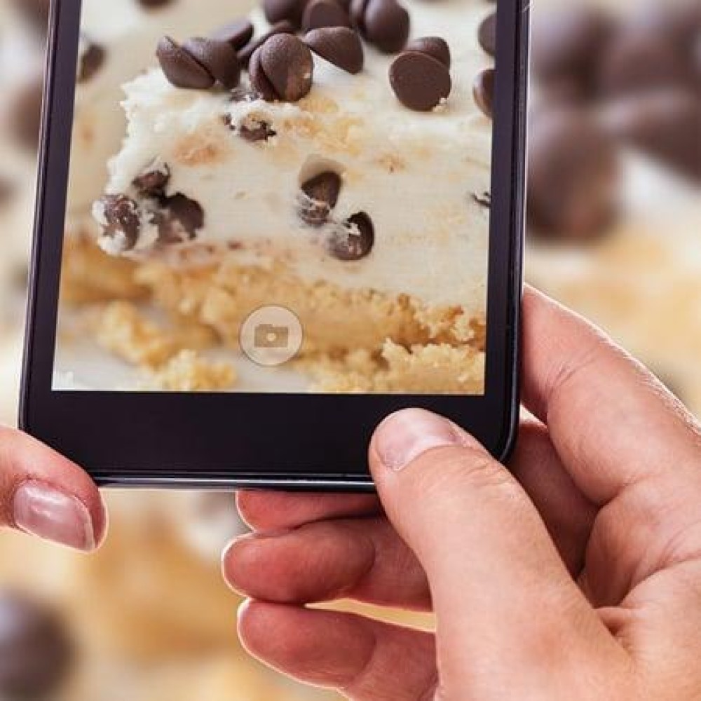 FOOD & SOCIAL MEDIA - NΑ ΤΟ ΦΑΩ Η ΝΑ ΤΟ ΠΟΣΤΑΡΩ? FOOD & SOCIAL MEDIA - NΑ ΤΟ ΦΑΩ Η ΝΑ ΤΟ ΠΟΣΤΑΡΩ?