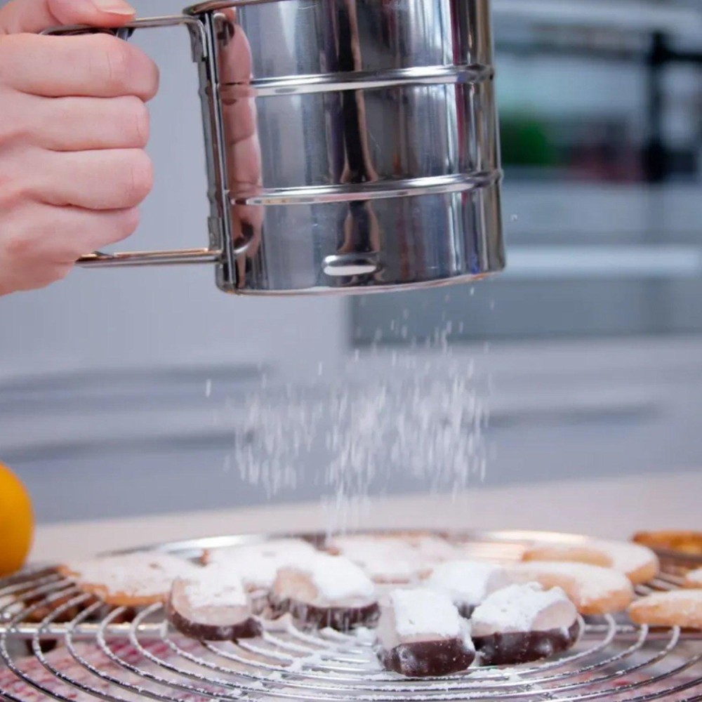 ΓΙΑΤΙ ΤΕΛΙΚΑ ΤΑ ΕΡΓΑΛΕΙΑ… ΚΑΝΟΥΝ ΤΟΝ ΖΑΧΑΡΟΠΛΑΣΤΗ!