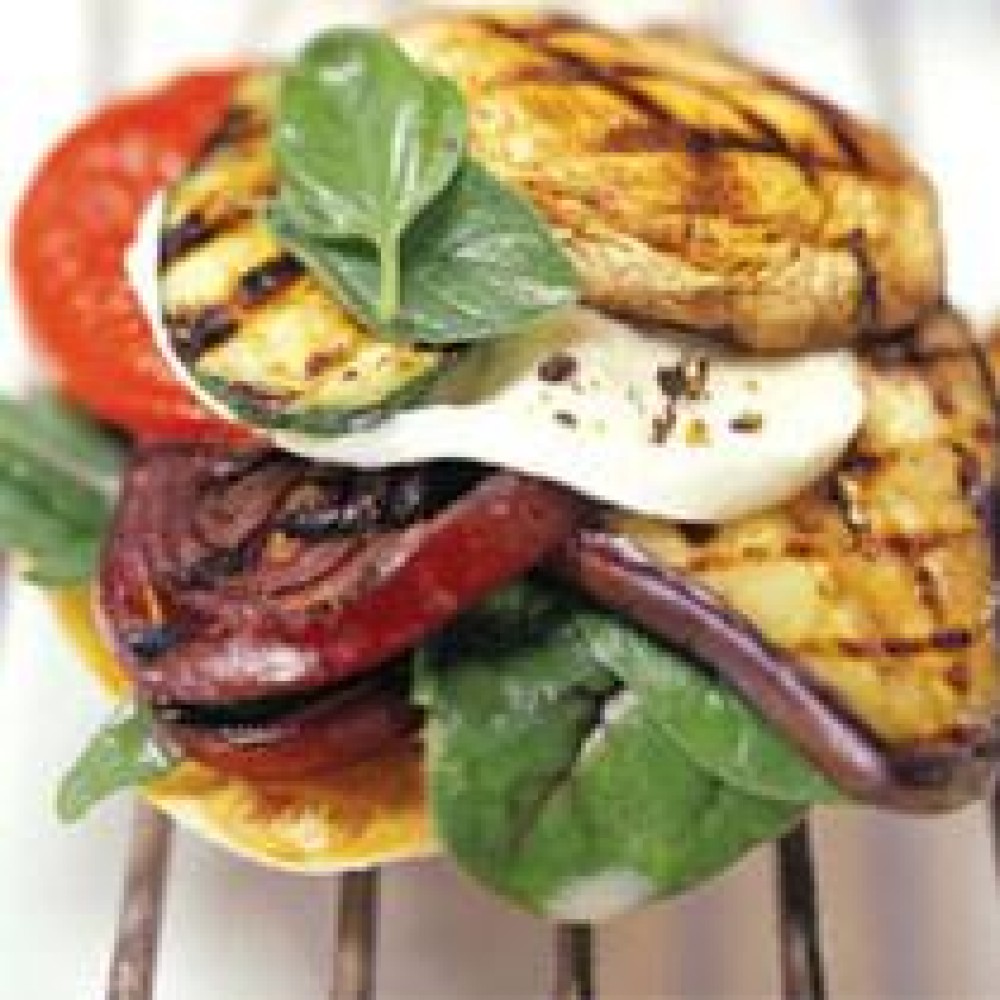 ΣΑΝΤΟΥΙΤΣ ΜΕ ΨΗΤΑ ΛΑΧΑΝΙΚΑ ΚΑΙ ΛΕΥΚΟ ΤΥΡΙ