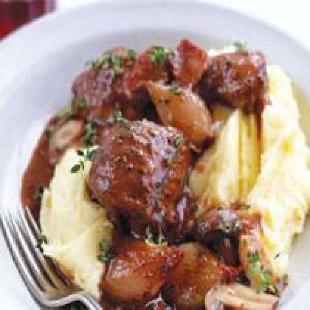 ΜΟΣΧΑΡΙ ΚΡΑΣΑΤΟ ΜΕ ΜΑΝΙΤΑΡΙΑ