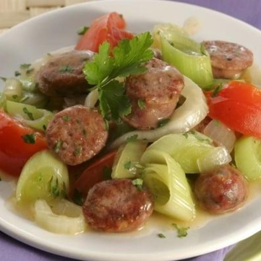 ΛΟΥΚΑΝΙΚΟ ΜΕ ΣΕΛΙΝΟ ΚΑΙ ΦΙΝΟΚΙΟ