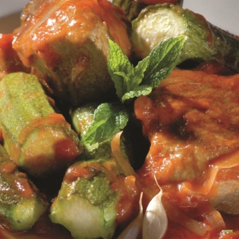 ΜΟΣΧΑΡΙ ΚΟΚΚΙΝΙΣΤΟ ΜΕ ΚΟΛΟΚΥΘΑΚΙΑ