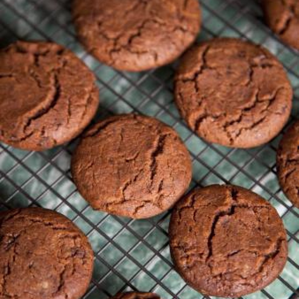 ΣΟΚΟΛΑΤΕΝΙΑ ΜΠΙΣΚΟΤΑ