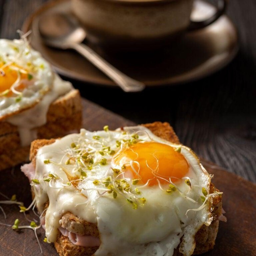 CROQUE MADAME ΜΕ ΓΡΑΒΙΕΡΑ ΚΡΗΤΗΣ