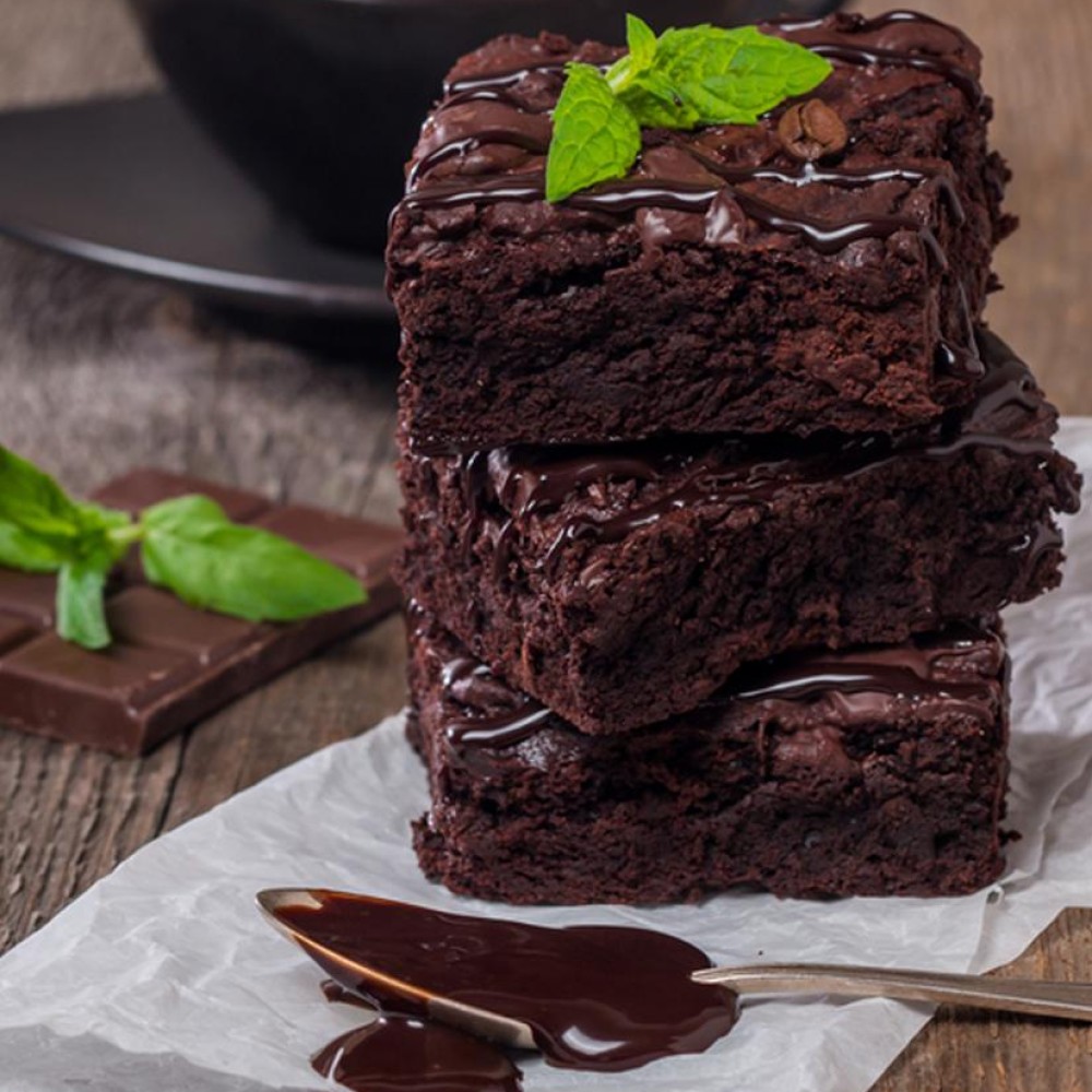 ΣΟΚΟΛΑΤΟΠΙΤΑ ΜΕ ΓΛΑΣΟ