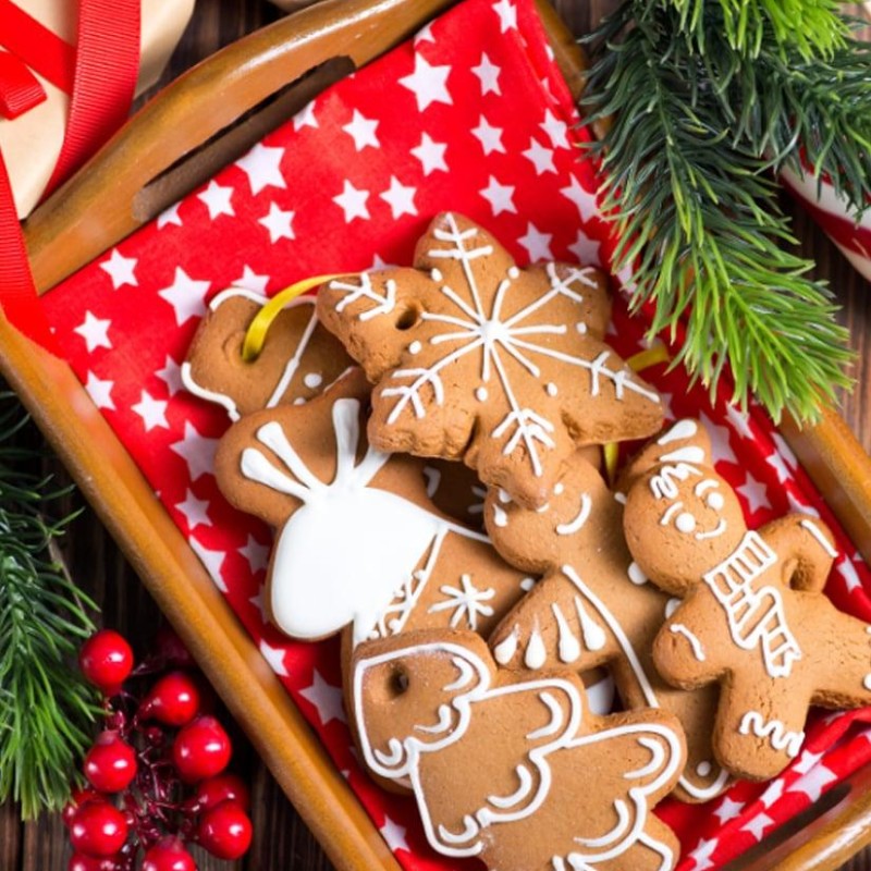 ΜΠΙΣΚΟΤΑ ΜΕ ΚΑΝΕΛΑ ΚΑΙ ΤΖΙΝΤΖΕΡ