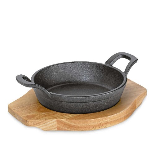 Kuchenprofi Σαγανάκι Μαντεμένιο 16cm Στρογγυλό με Ξύλινη Βάση